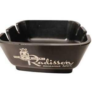 Radisson Minneapolis Hotel  ash tray Vintage Saf-T-Dish Ashtray -  USA MN